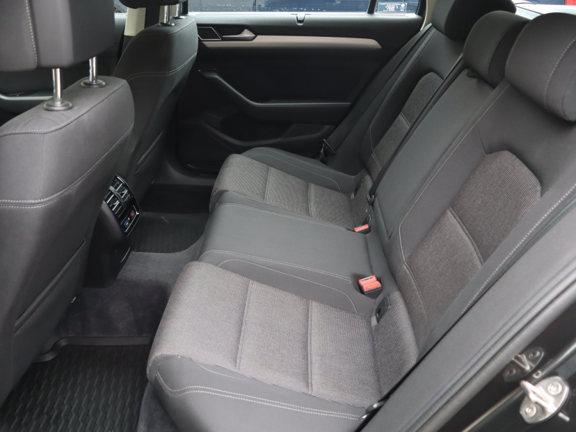 Volkswagen Passat, 2018
