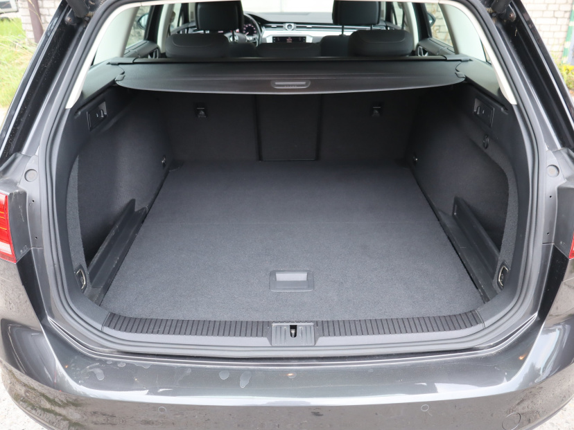 Volkswagen Passat, 2018