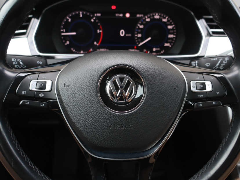 Volkswagen Passat, 2018
