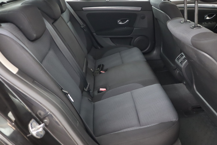 Renault Laguna, 2009