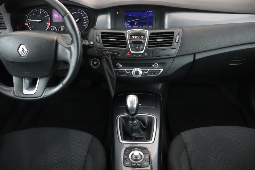 Renault Laguna, 2009