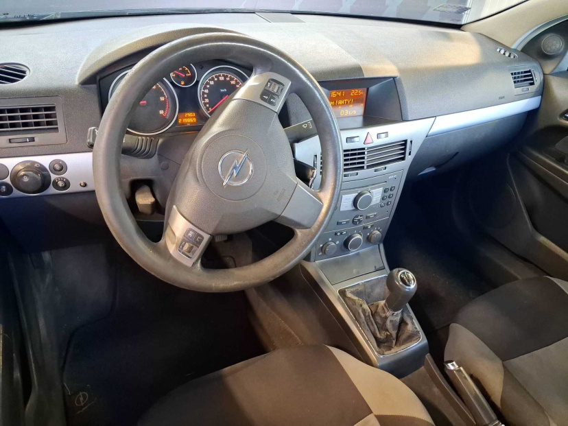 Opel Astra, 2005