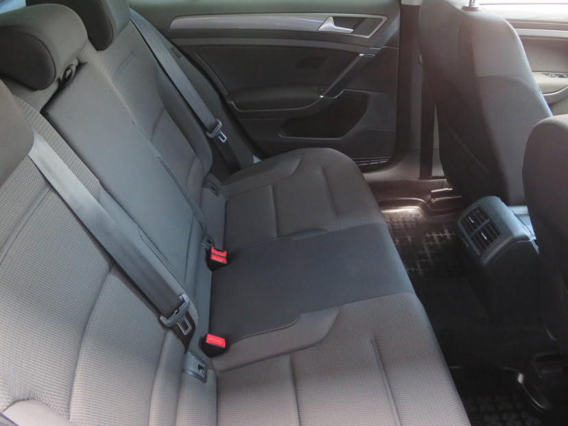 Volkswagen Golf, 2018
