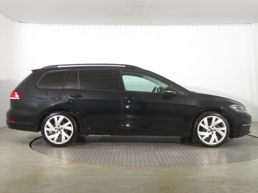 Volkswagen Golf, 2018