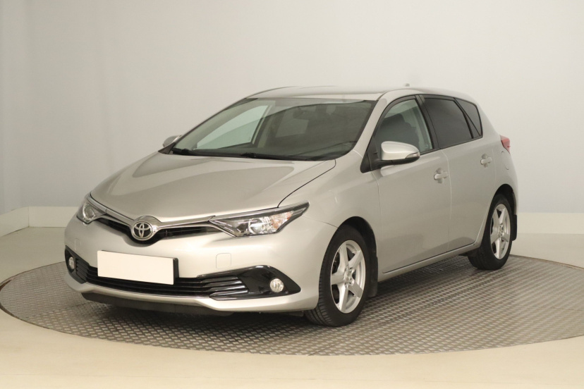 Toyota Auris, 2018