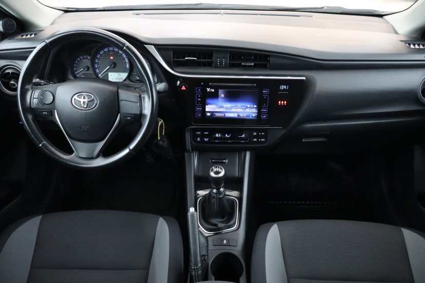 Toyota Auris, 2018
