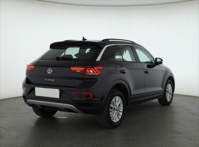Volkswagen T-Roc, 2022