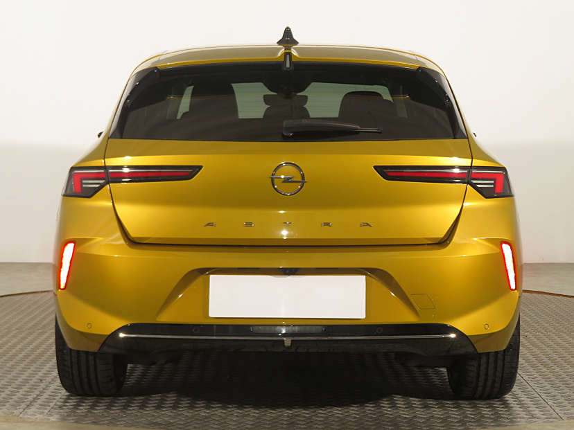 Opel Astra, 2023