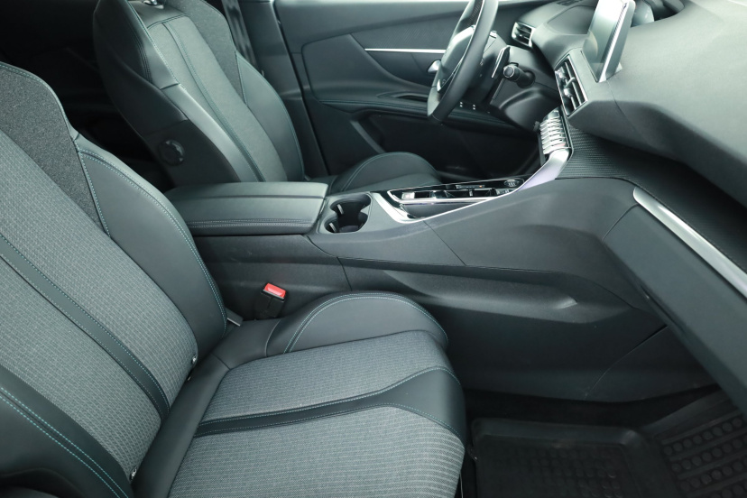 Peugeot 3008, 2023