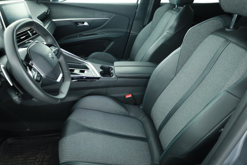Peugeot 3008, 2023