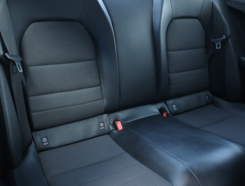 Mercedes-Benz C, 2012