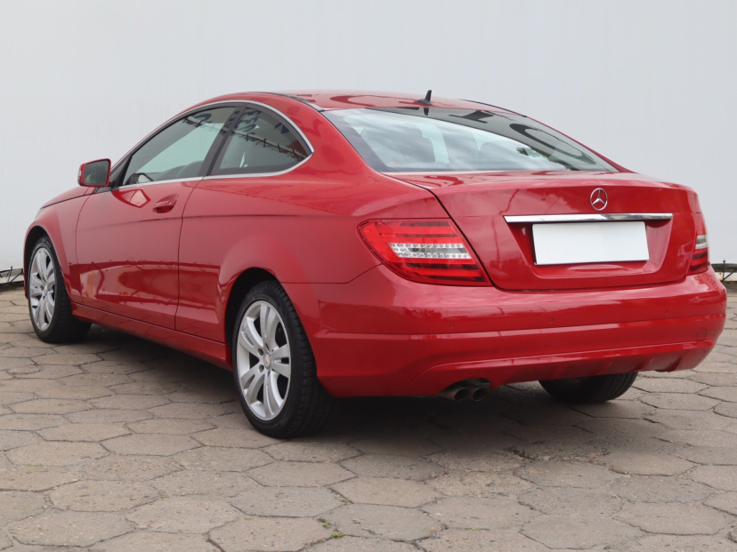 Mercedes-Benz C, 2012