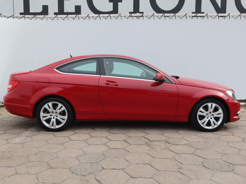 Mercedes-Benz C, 2012