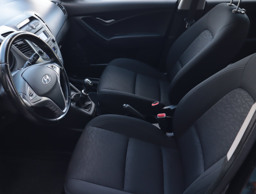 Hyundai ix20, 2016
