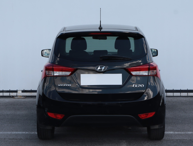 Hyundai ix20, 2016