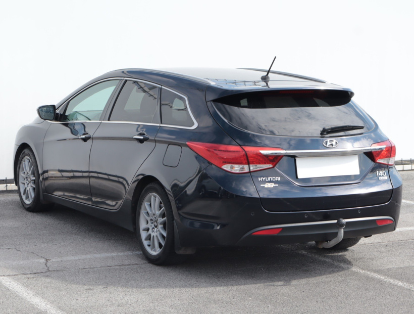 Hyundai i40, 2013