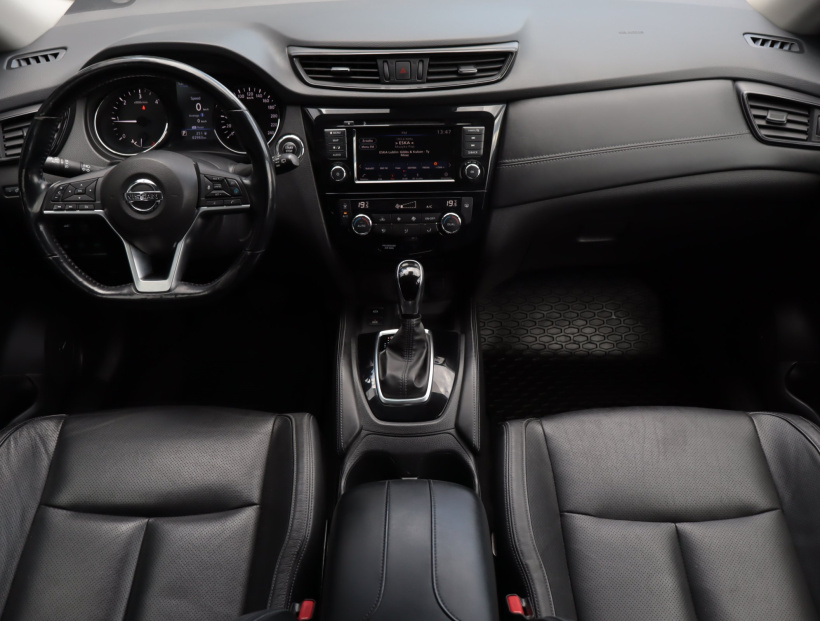 Nissan X-Trail, 2020