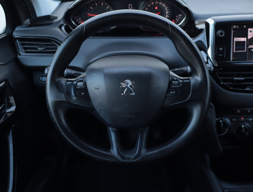 Peugeot 208, 2012