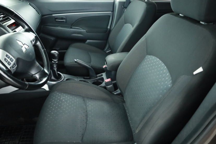 Mitsubishi ASX, 2012