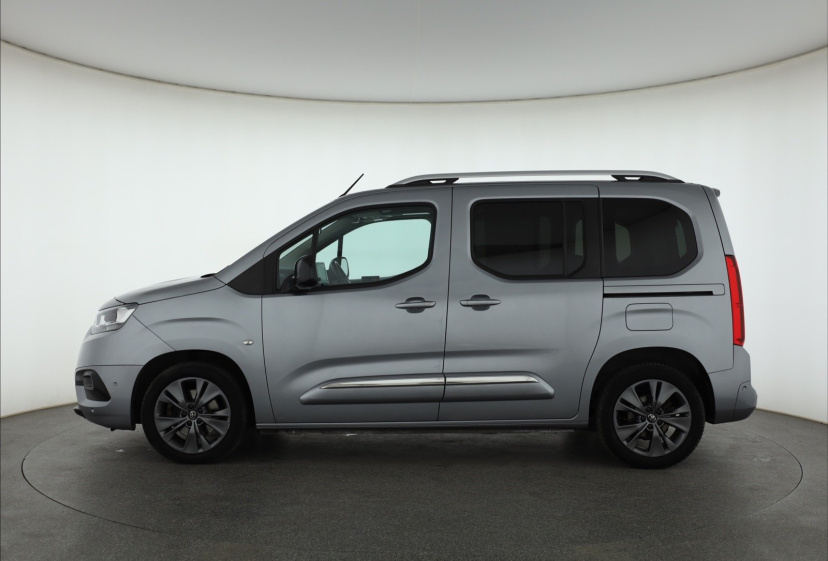 Toyota ProAce City Verso, 2022
