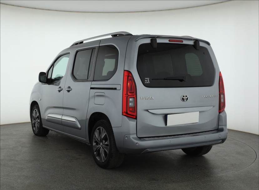 Toyota ProAce City Verso, 2022