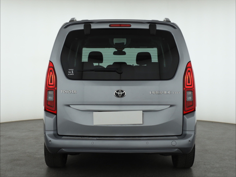 Toyota ProAce City Verso, 2022