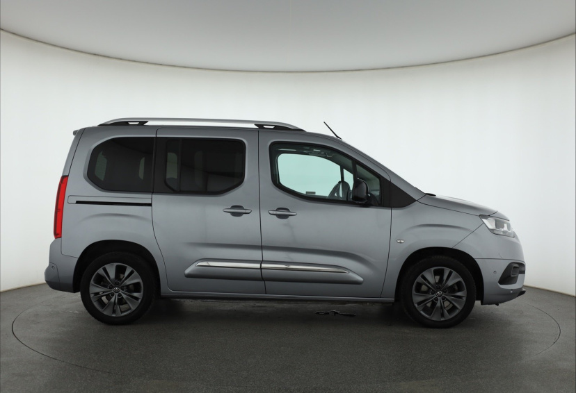 Toyota ProAce City Verso, 2022