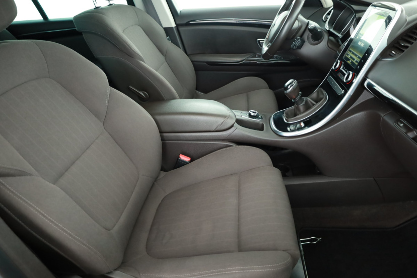 Renault Espace, 2015