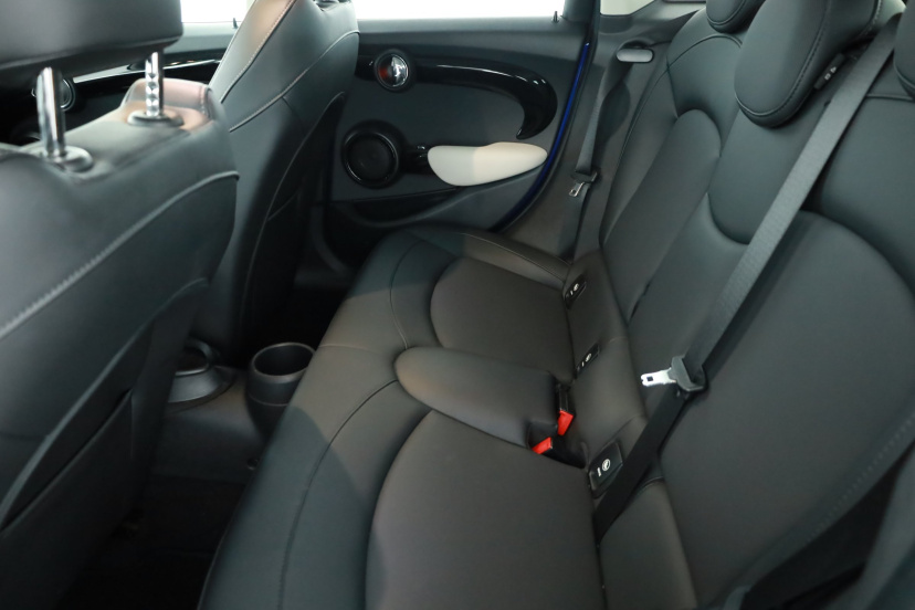 MINI 5-door, 2021