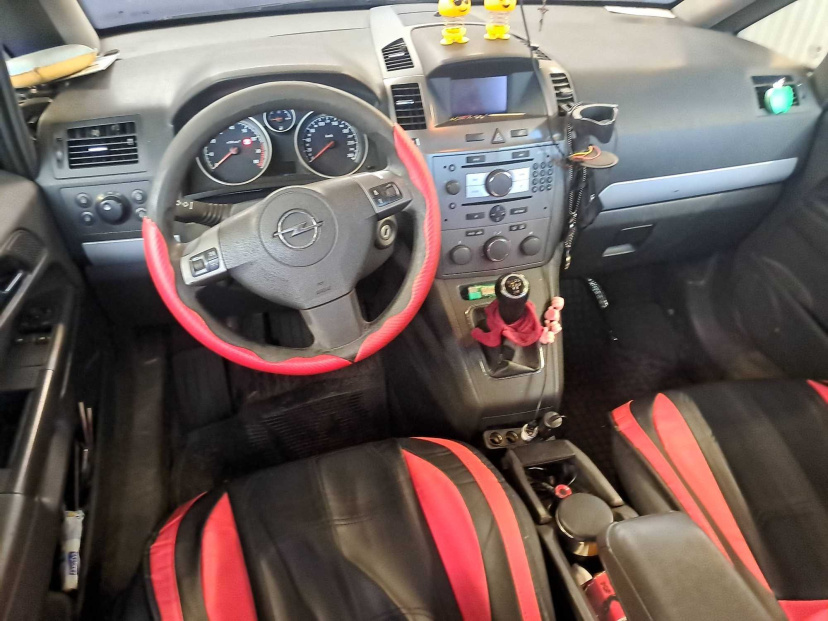 Opel Zafira, 2008