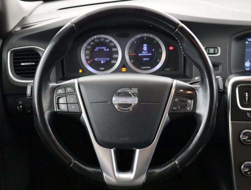 Volvo S60, 2011