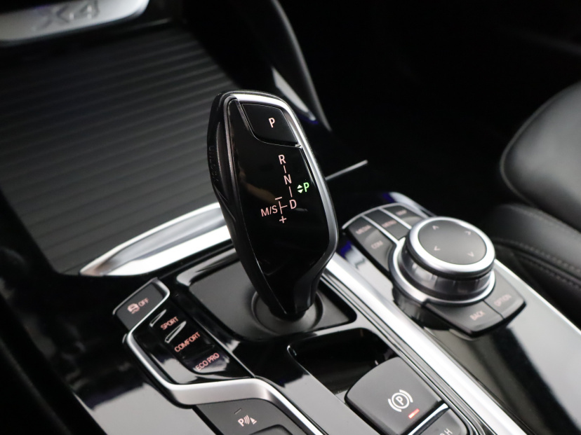 BMW X4, 2021