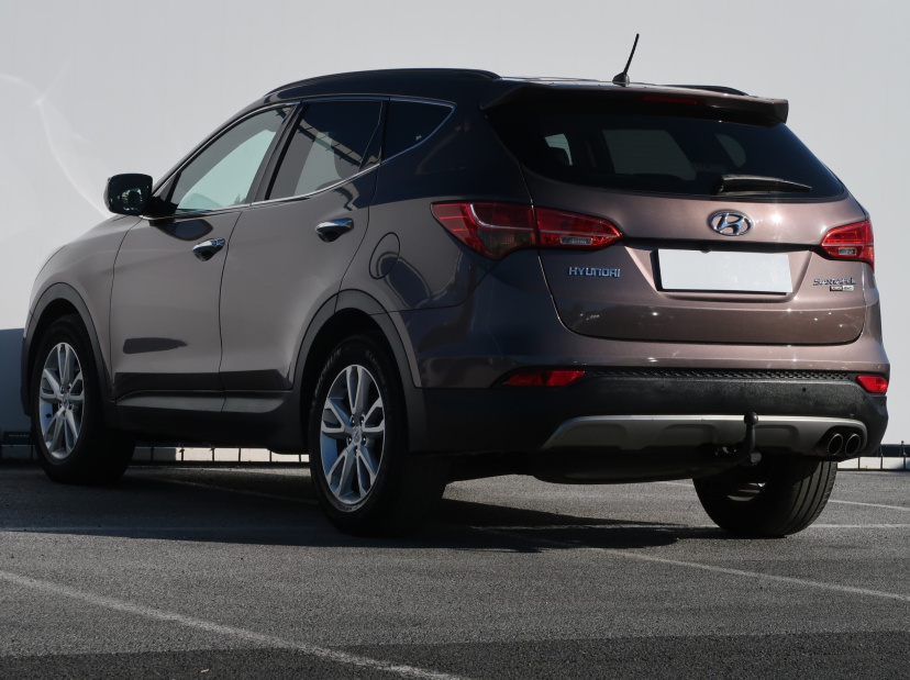 Hyundai Santa Fe, 2012