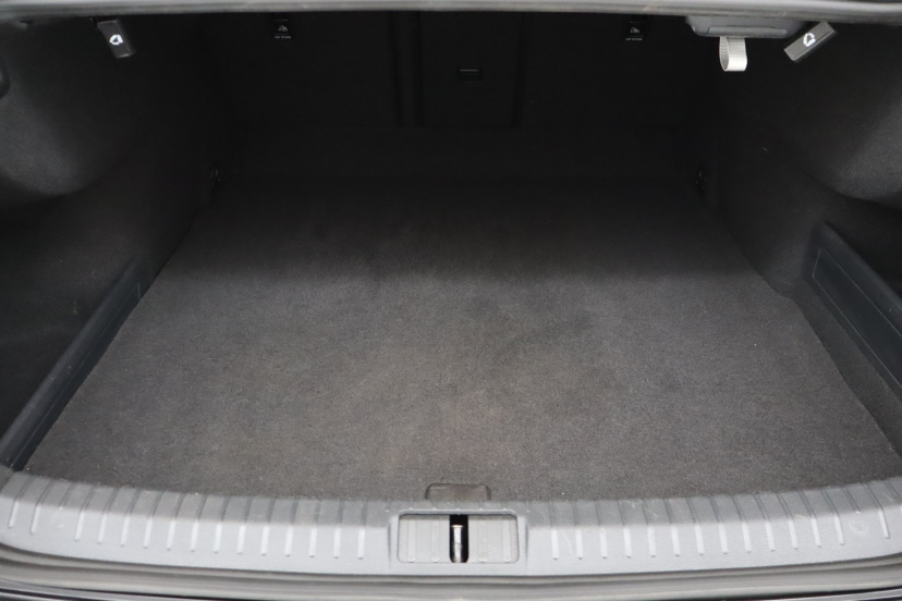 Volkswagen Passat, 2015