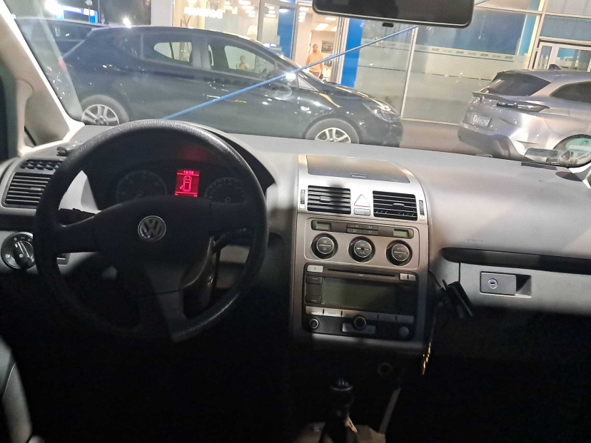 Volkswagen Touran, 2008