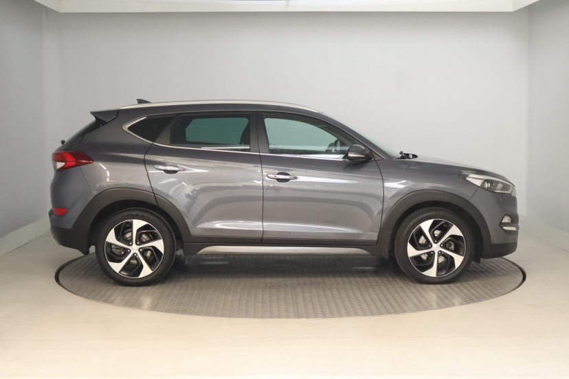 Hyundai Tucson, 2016