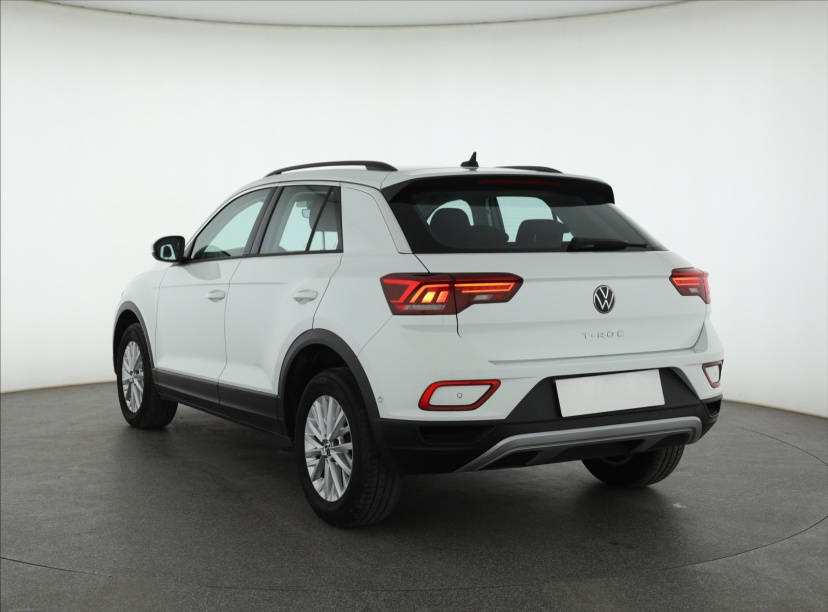 Volkswagen T-Roc, 2022