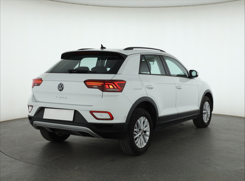 Volkswagen T-Roc, 2022