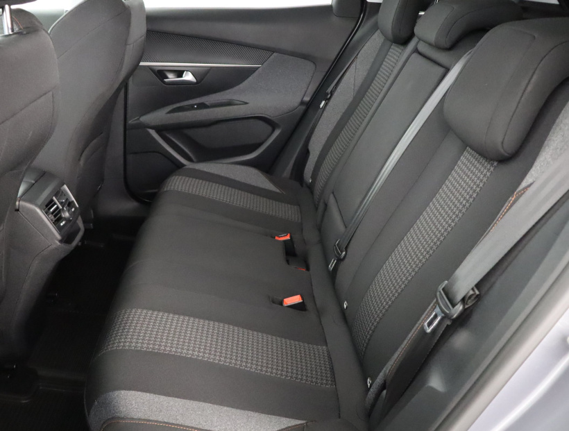 Peugeot 3008, 2017