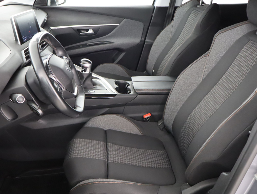 Peugeot 3008, 2017