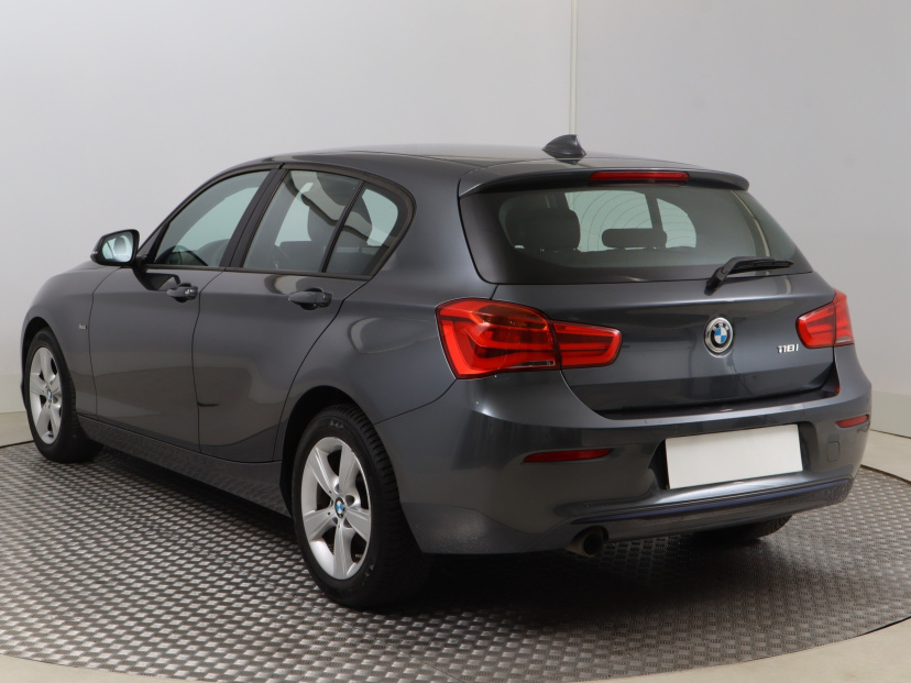 BMW 1, 2016