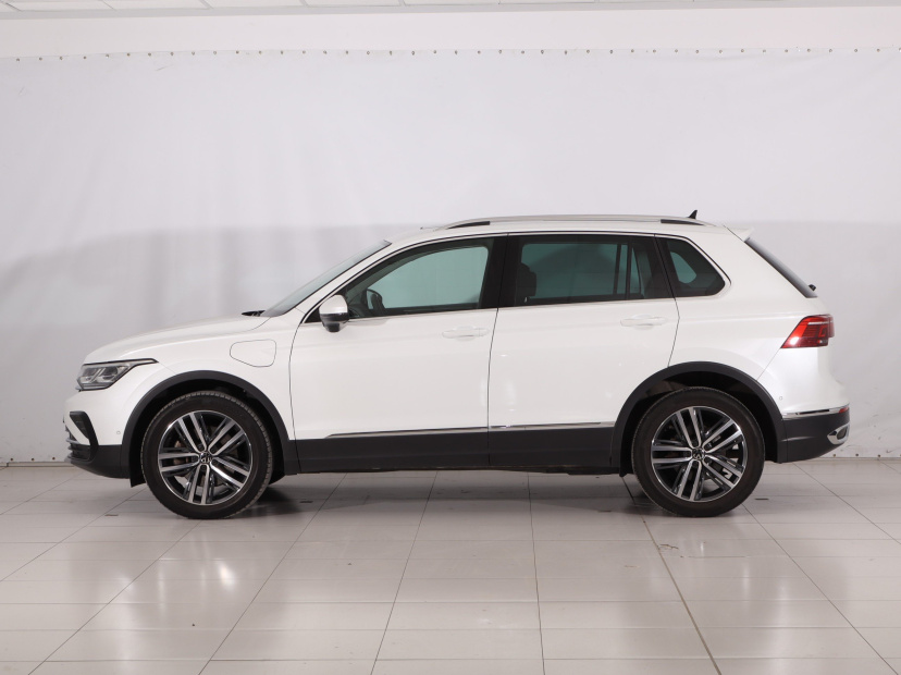 Volkswagen Tiguan, 2022