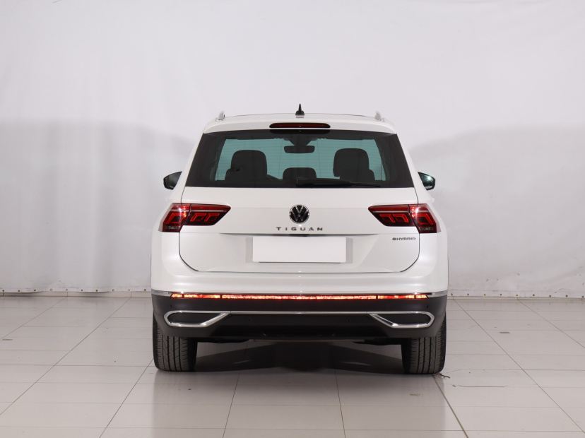 Volkswagen Tiguan, 2022