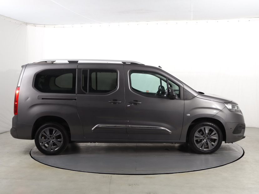 Toyota ProAce City Verso, 2022