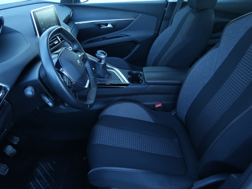Peugeot 3008, 2019