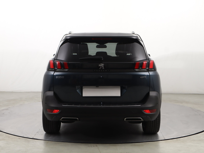 Peugeot 5008, 2018