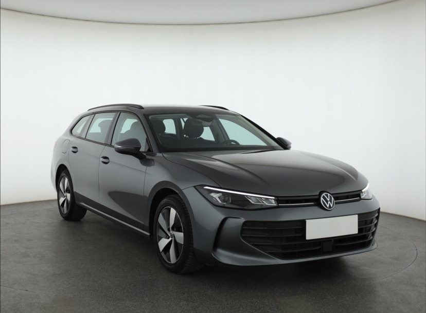 Volkswagen Passat, 2024