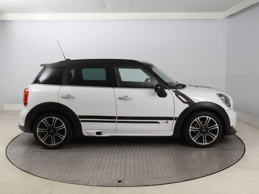 MINI Countryman, 2015