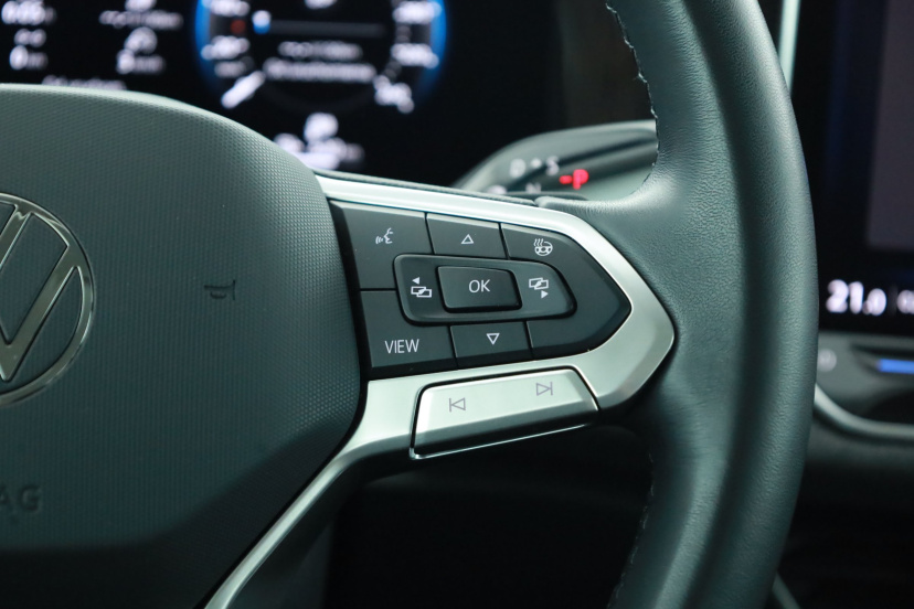 Volkswagen Passat, 2024