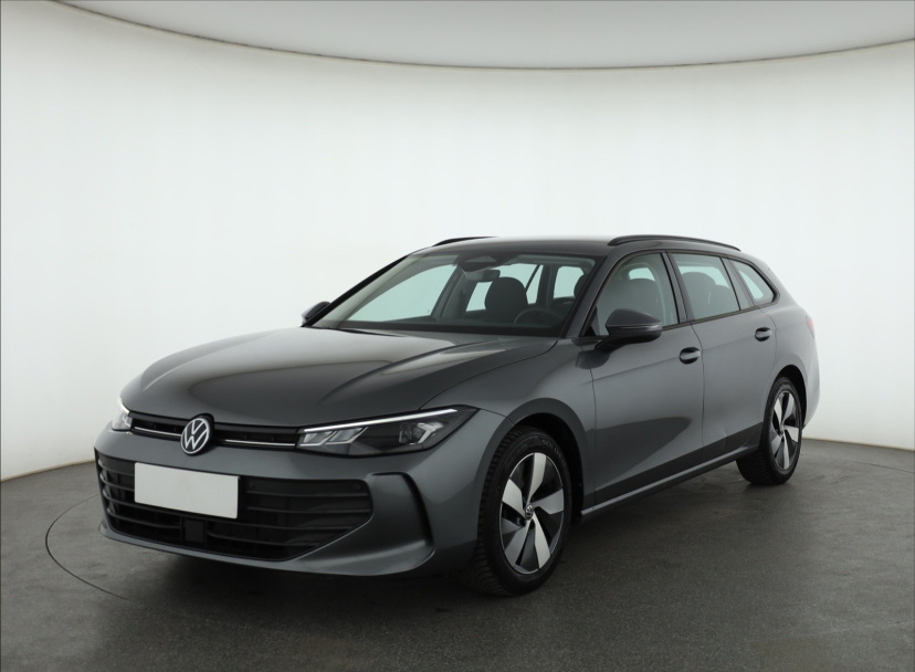 Volkswagen Passat, 2024